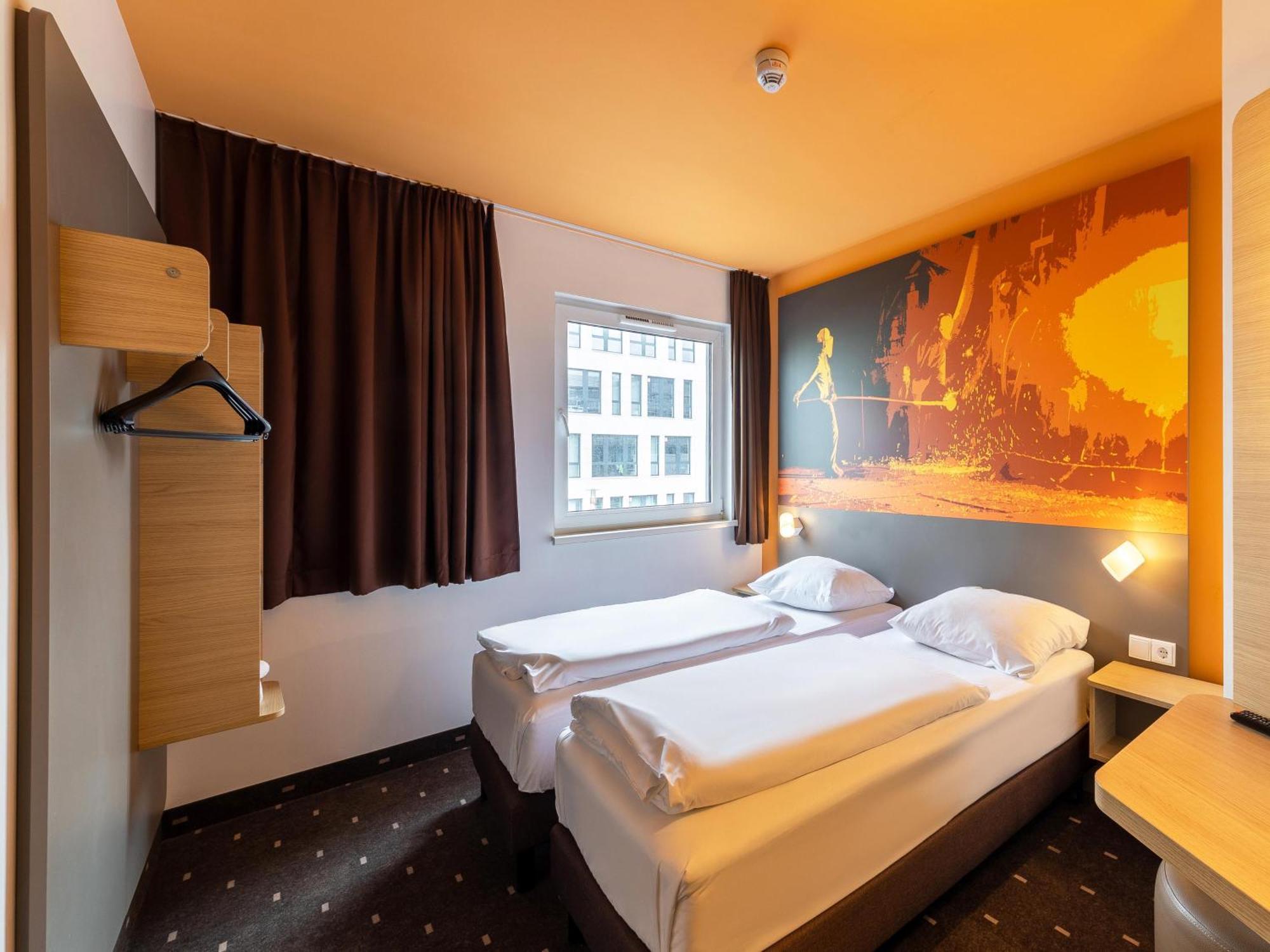 B&B Hotel Essen-City Eksteriør bilde